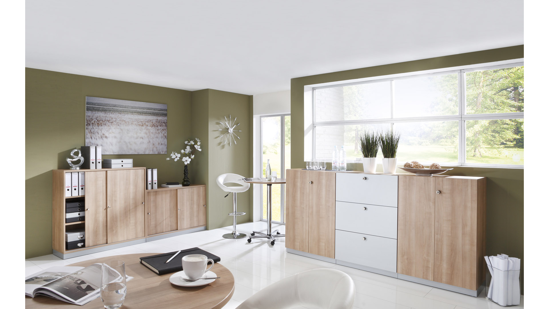 Büro-Flügeltürenschrank