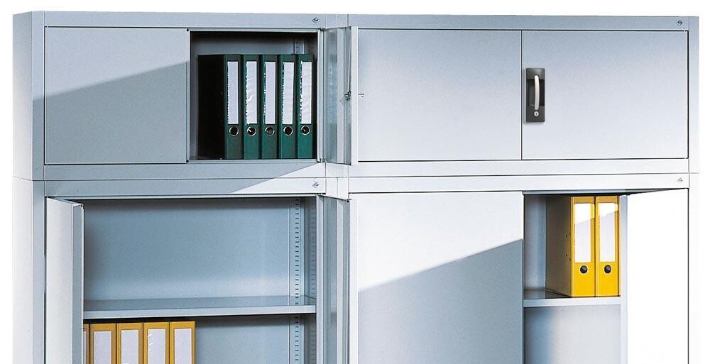 Aktenschrank, C+P Aufsatzschrank mit Flügeltüren, abschließbar, Korpusfarbe lichtgrau, Frontfarbe lichtgrau, 500 x 930 x 400 mm (HxBxT)