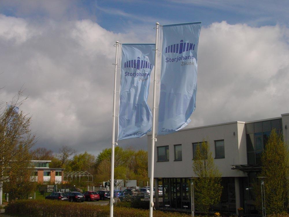 GFK-Fahnenmast m.drehb. Ausleger 1