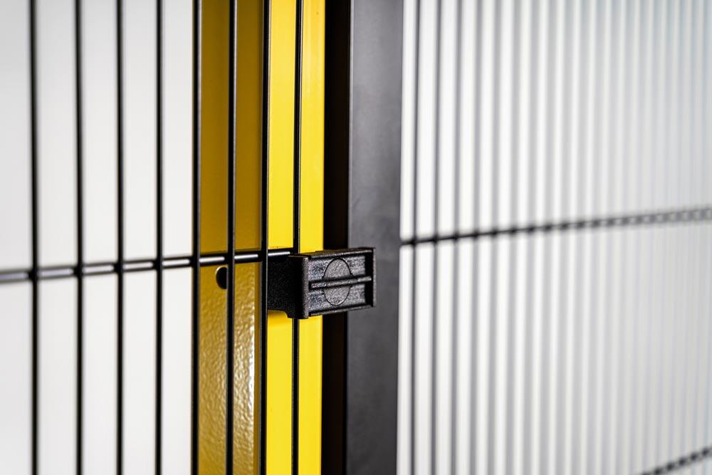 Universalpfosten für Trennwandschutzgitter