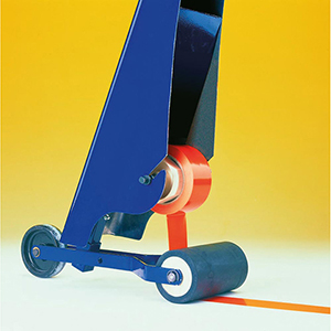 Bandabrollgerät zur Aufnahme von Markierbändern