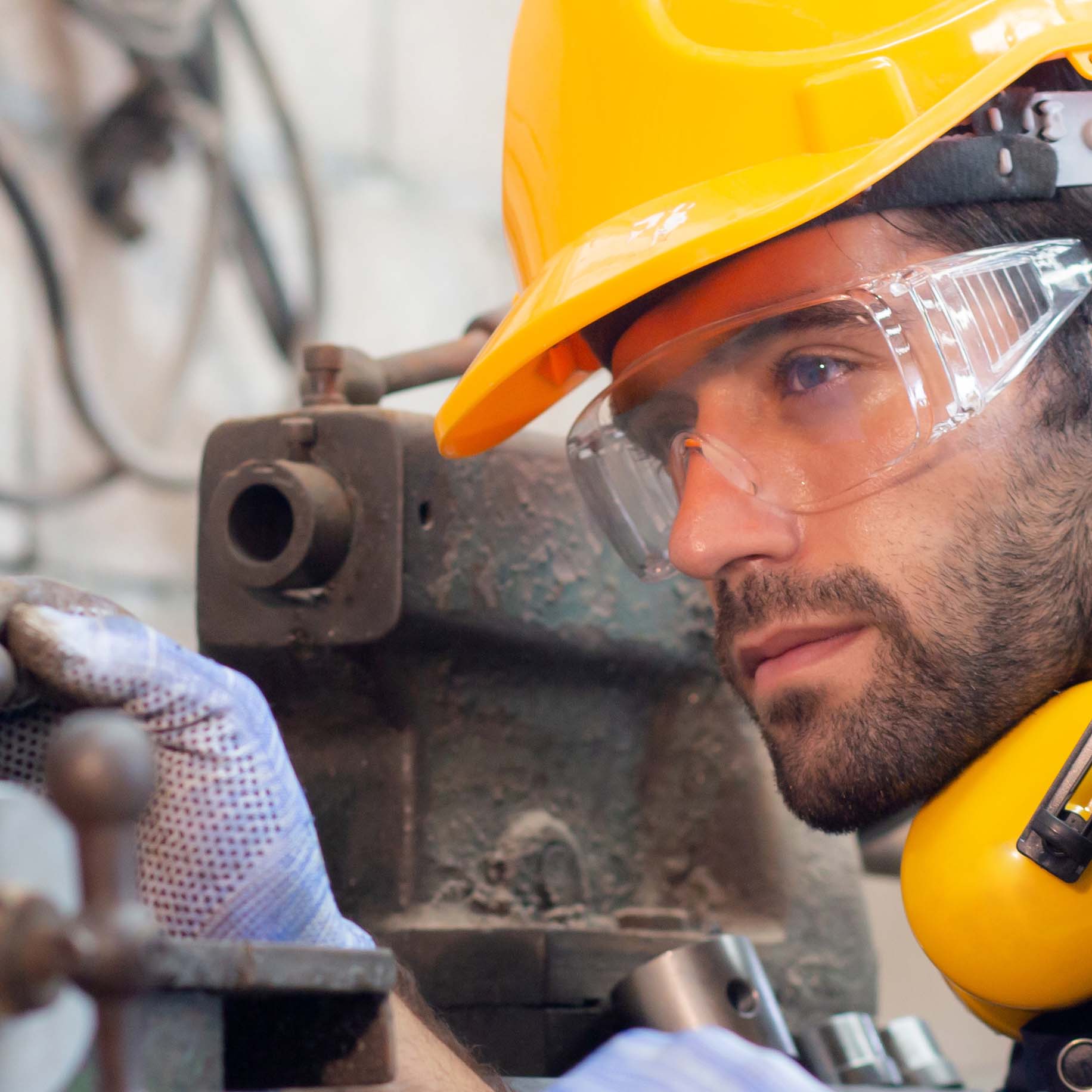 Werkbank_BERGER-Shop_präzises Arbeiten_ASt._619634805_tiny